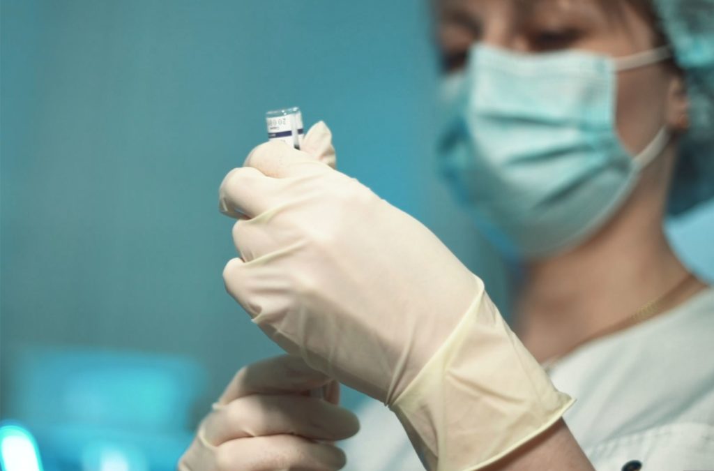 Почему прививка от кори важнее, чем вы думаете: разбираем иммунитет и риски